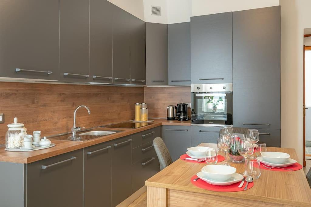 La Serena Large Apartment With Wifi, A/C, Private Parking Acquaseria Ngoại thất bức ảnh